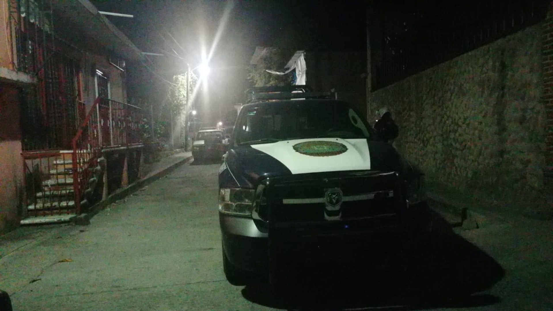 Disparan contra una patrulla durante un velorio, en Emiliano Zapata