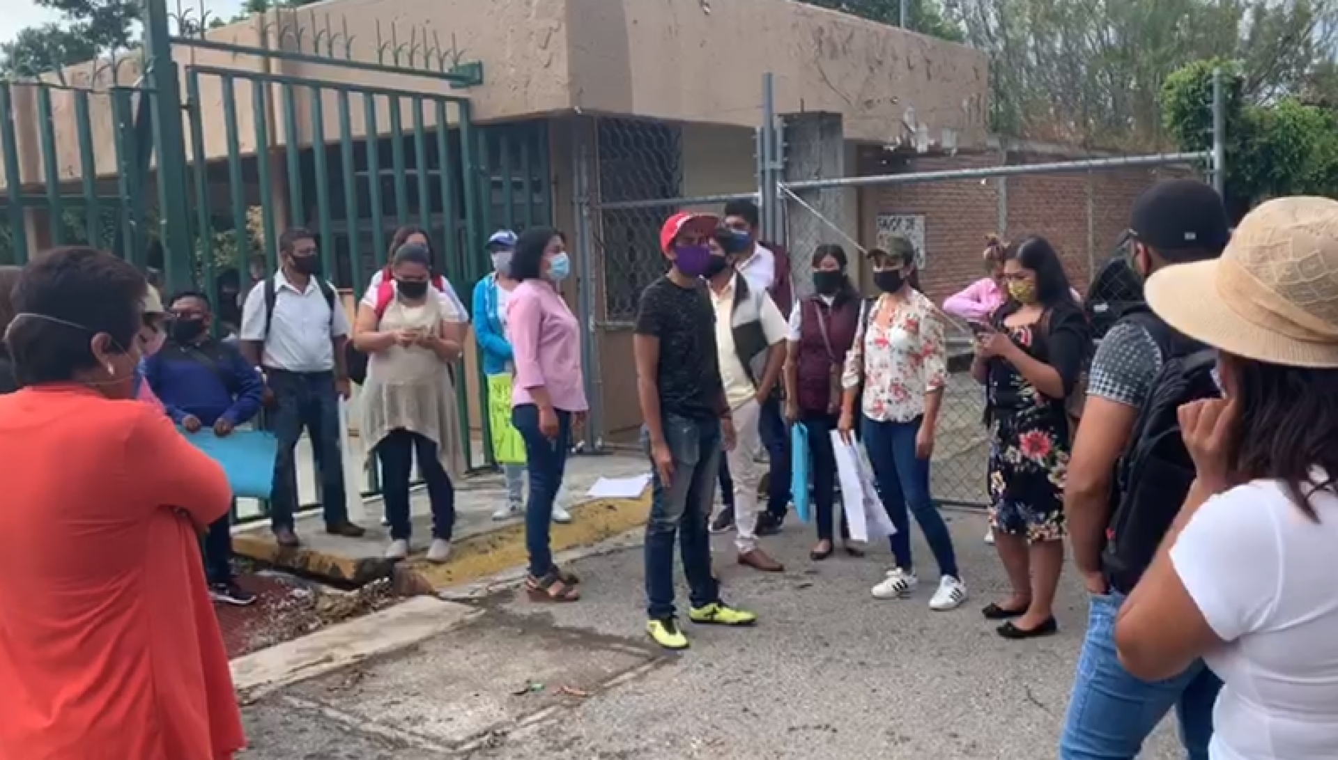 Acuden docentes de nuevo ingreso al IEBEM