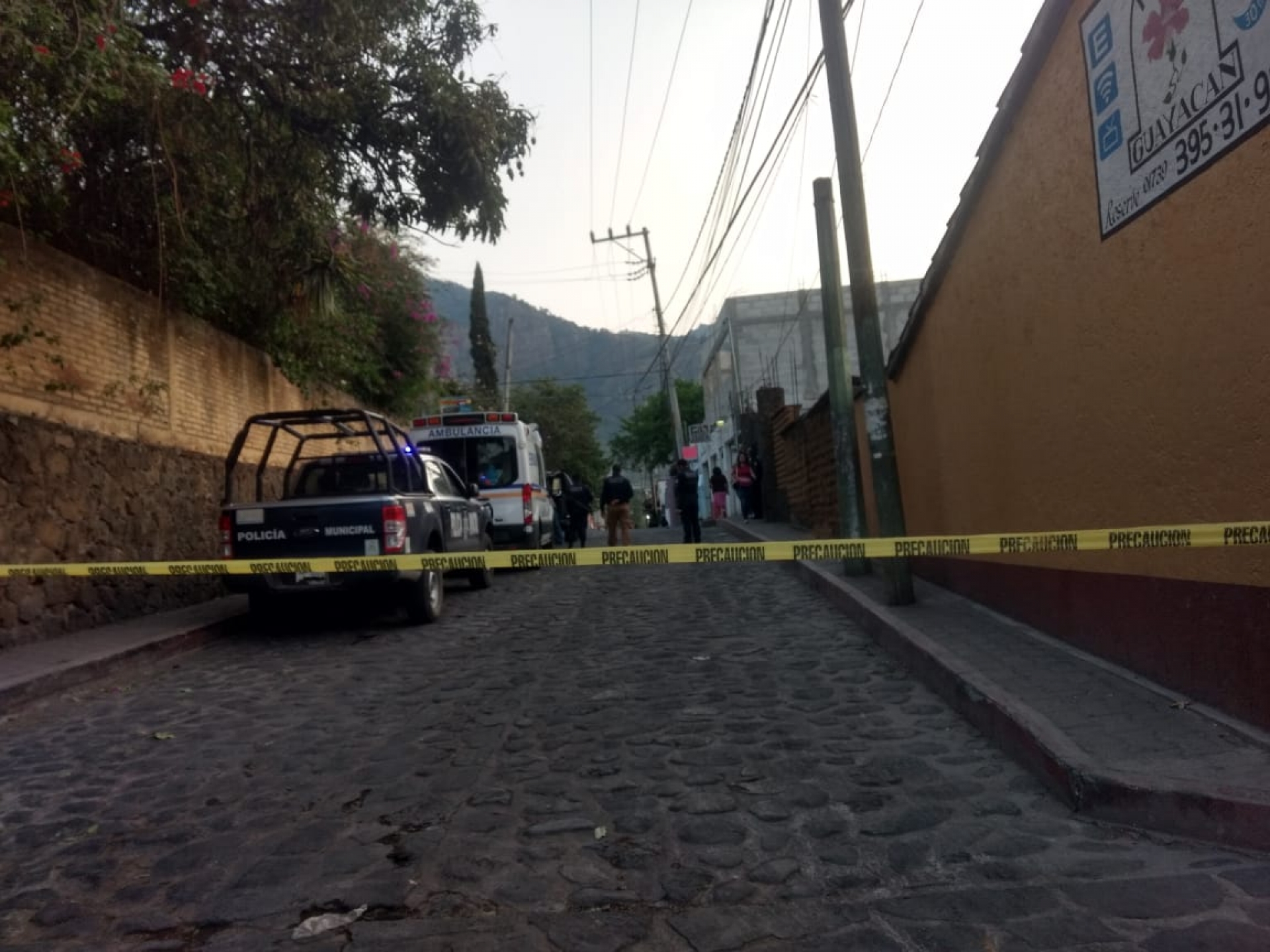 Fallece un hombre en la vía pública, en Tepoztlán