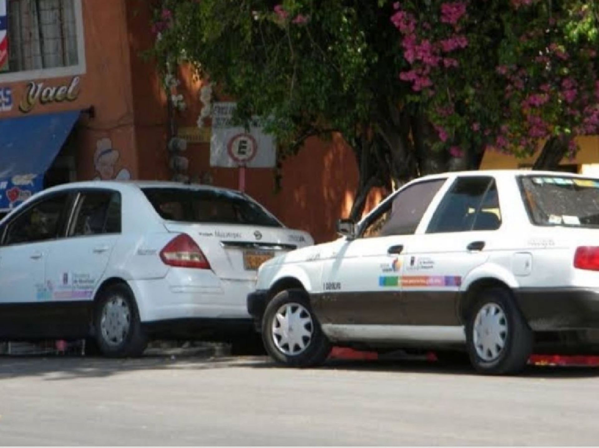 Taxistas de Mazatepec languidecen por la pandemia
