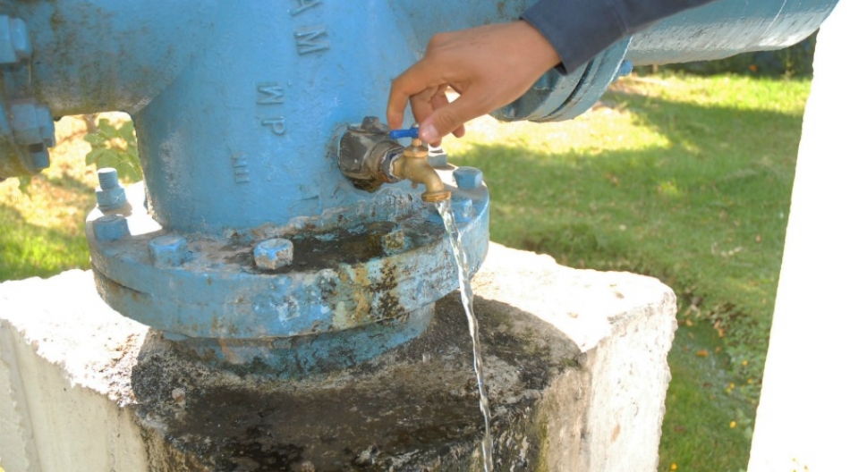 Sin agua potable, vecinos de la colonia Linares de Miacatlán