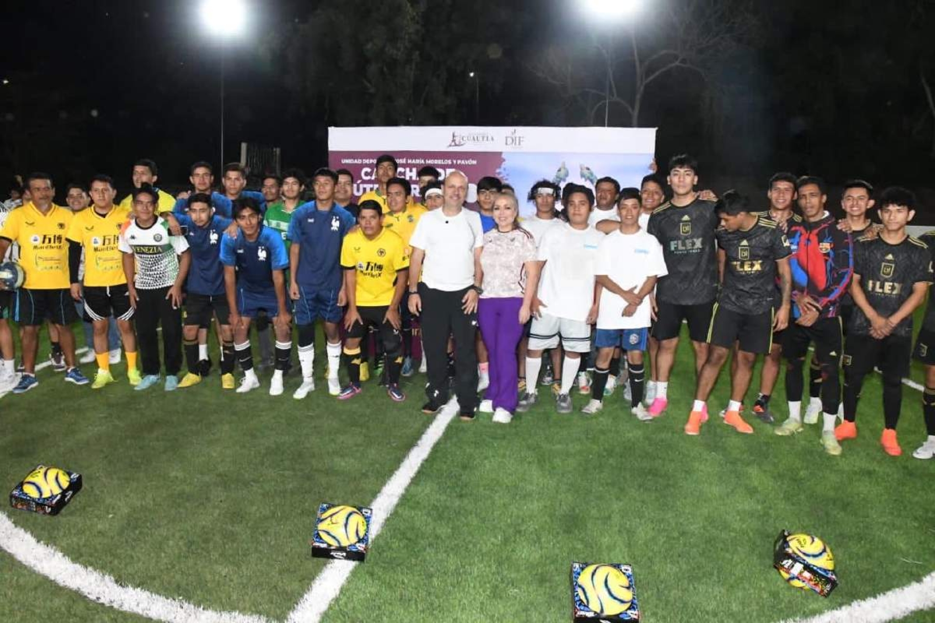 Inauguran cancha de futbol rápido en la Unidad Deportiva de Cuautla