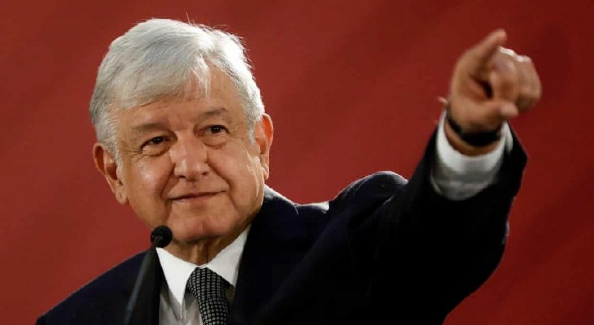 AMLO presenta iniciativa para eliminar el fuero presidencial: “Que se acaben los fueros y privilegios”