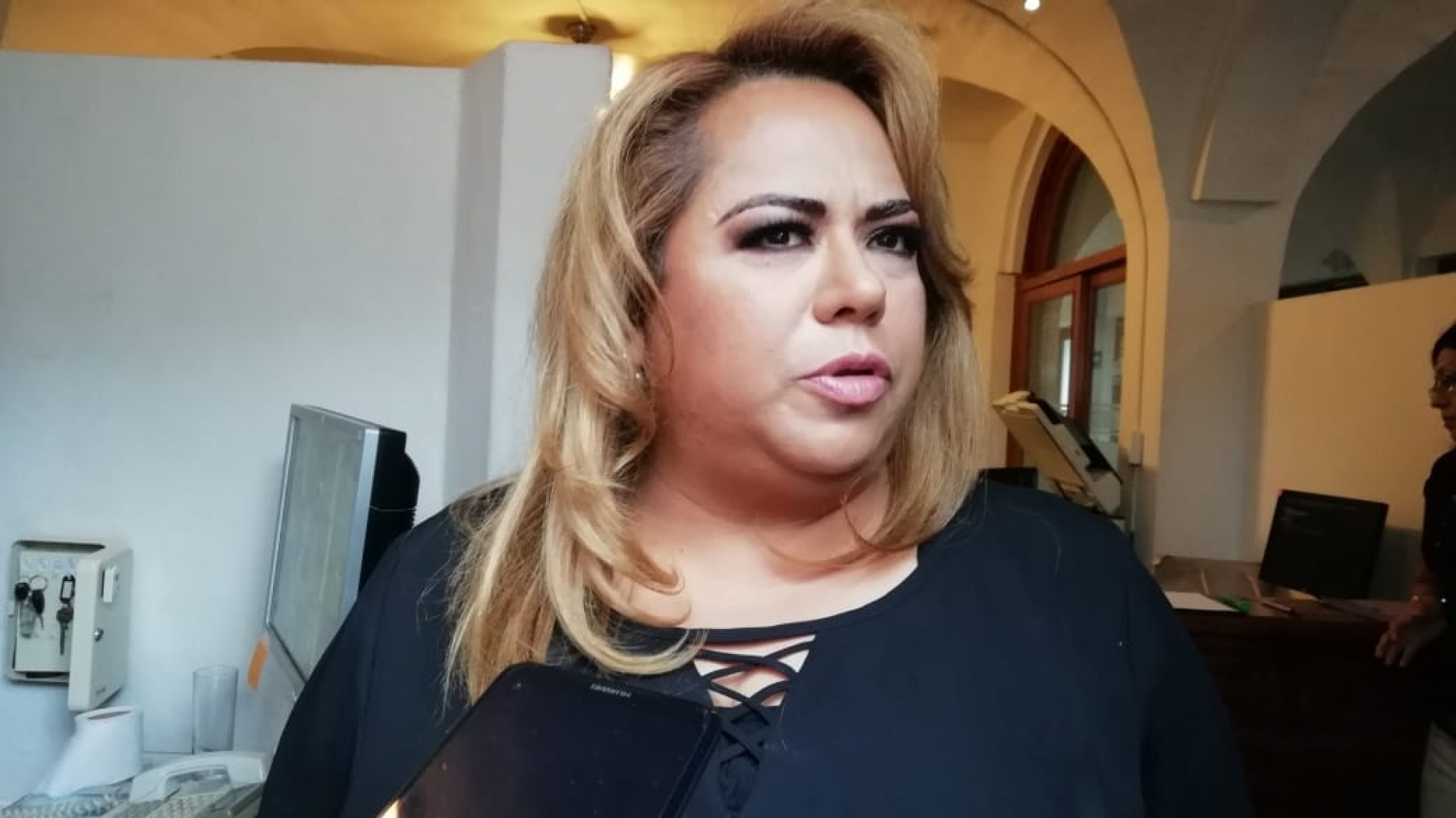 Legisladores se reúnen con el gobernador para atender diversos temas