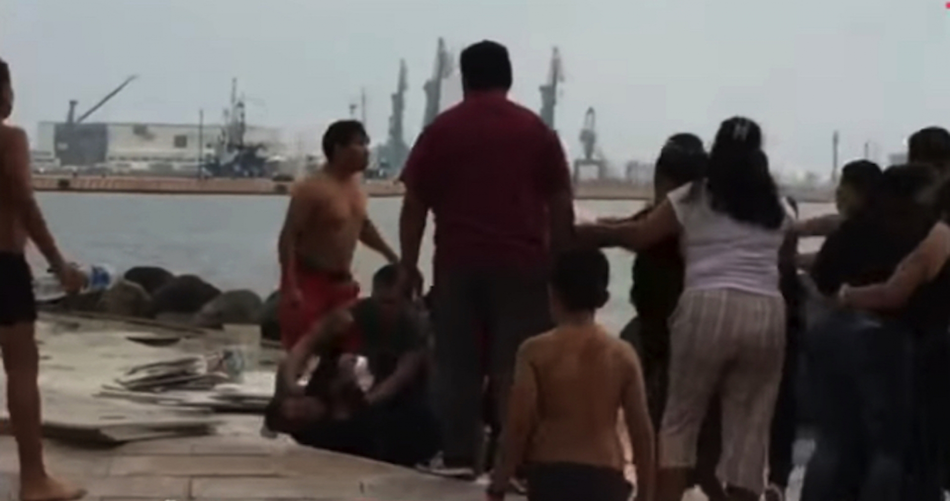 Dos familias protagonizan batalla campal en Veracruz; hay un lesionado de gravedad