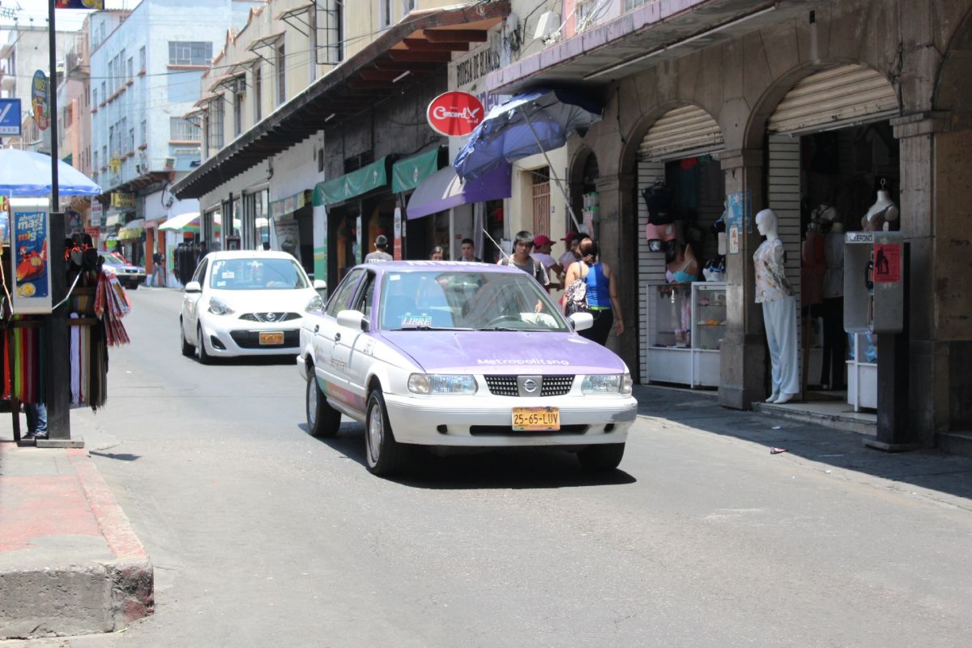 Sigue abierta investigación por fraude en regularización de taxis