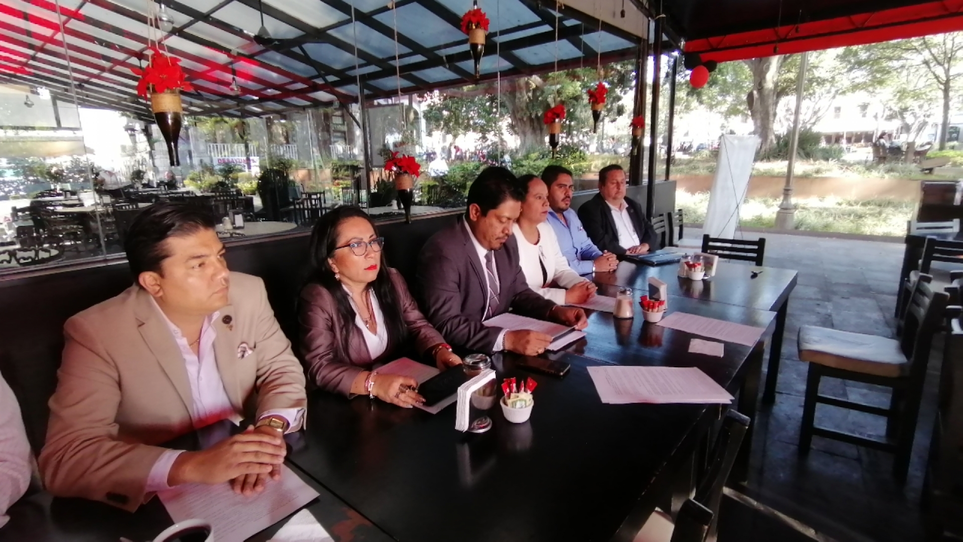 Se solidarizan integrantes de la Barra de Abogados con la lucha de las mujeres