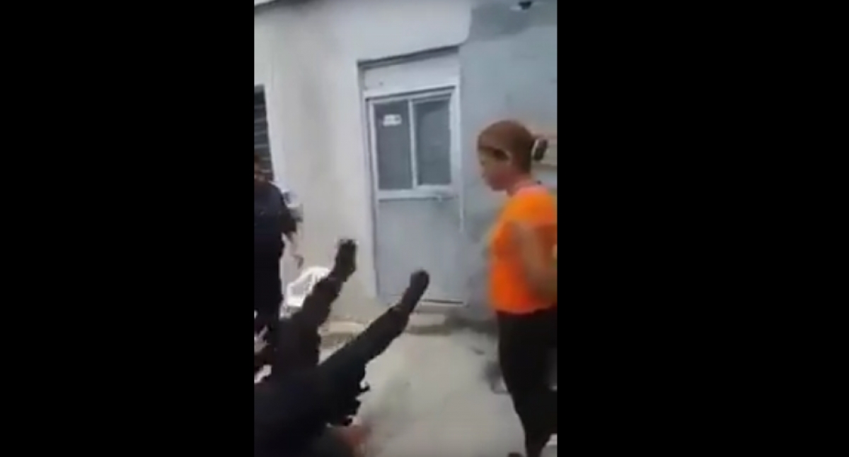 Policía mexicano protagoniza acto heroico que termina en ridículo