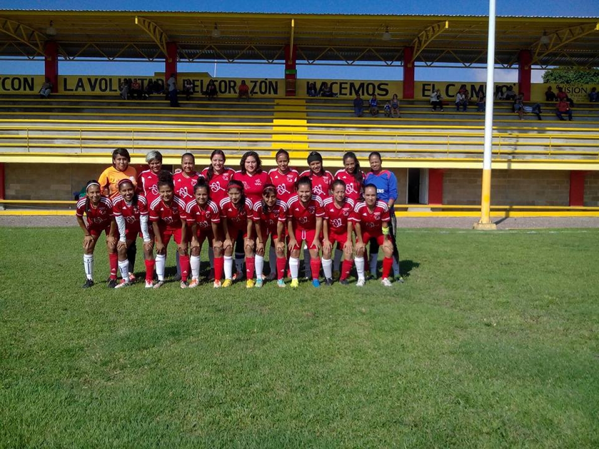 ¡Leonas indomables!
