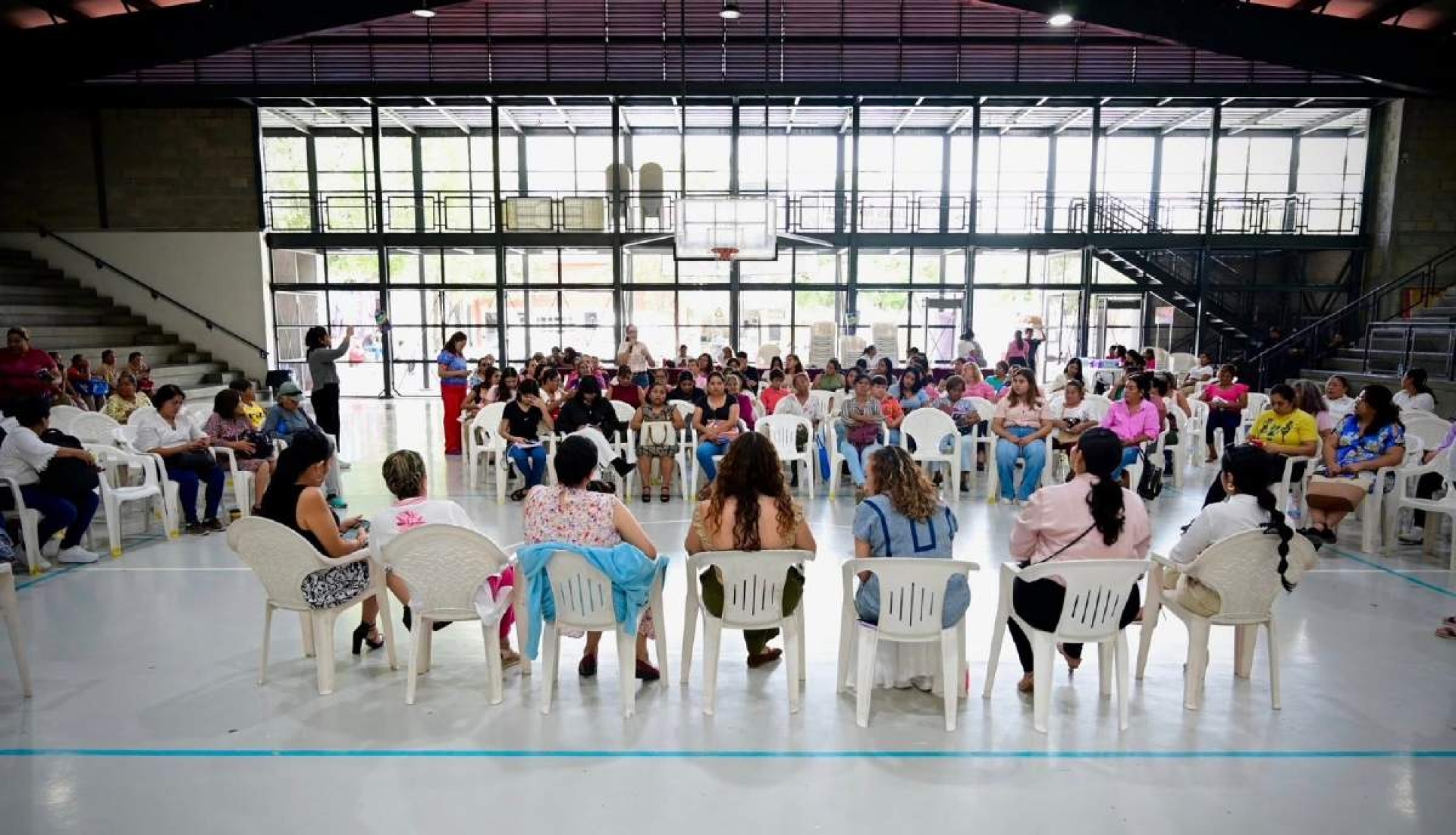 Mujeres se quejan de maltrato en fiscalía del surponiente