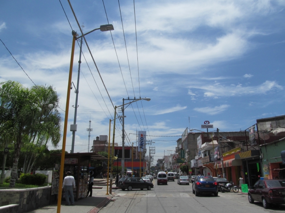 Por lo menos 10% de luminarias en Jojutla, no funcionan