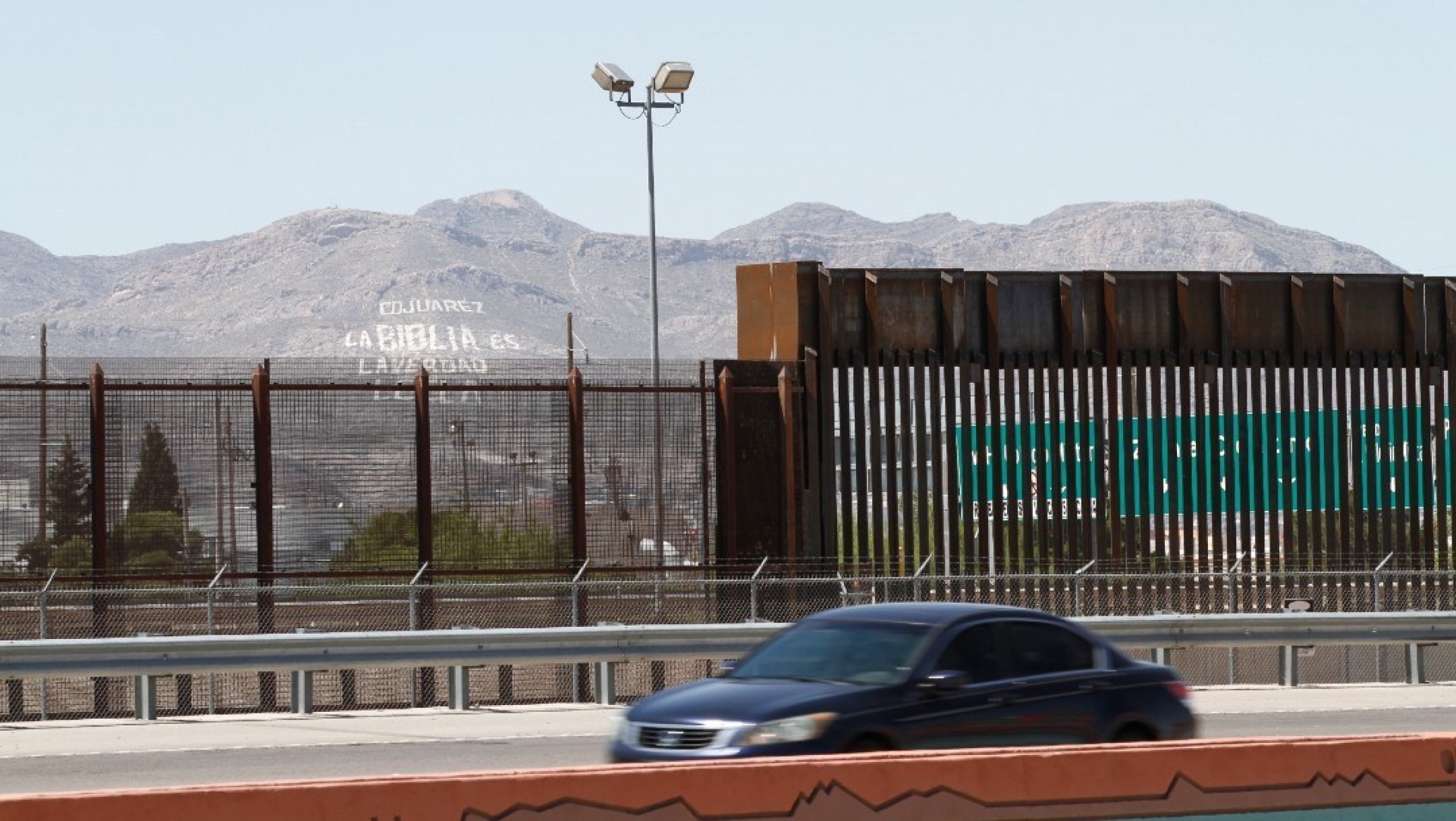Amplían cierre de fronteras México-Estados Unidos hasta el 21 de enero