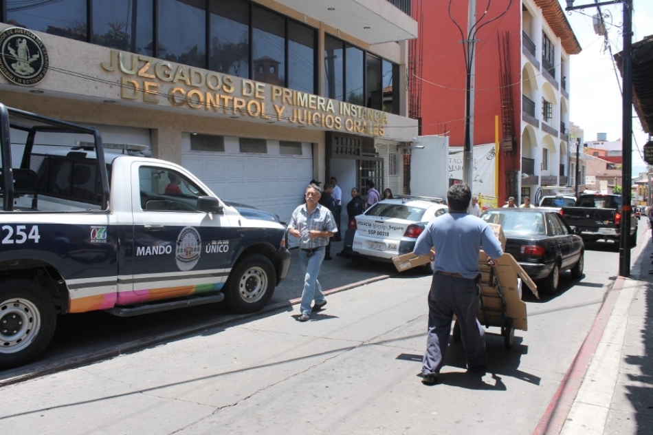 Inició el juicio contra esposa de líder de taxistas acusada de robar millón y medio a su cónyuge