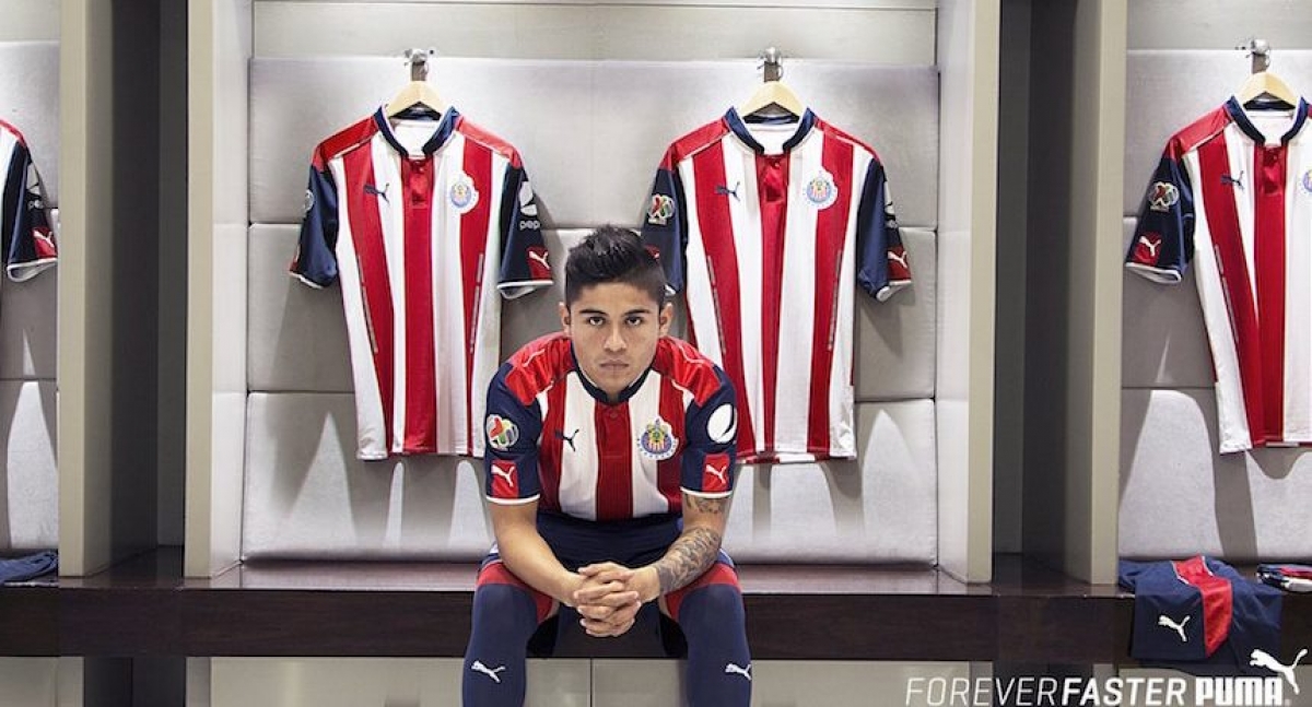 Chivas presentó su nuevo uniforme y está… ¡DE LUJO!