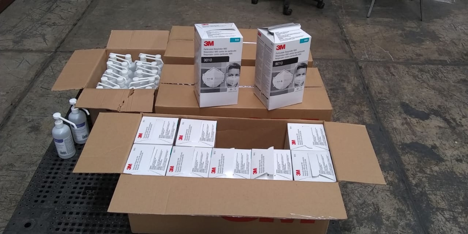 Continúa arribo de insumos al IMSS en Morelos