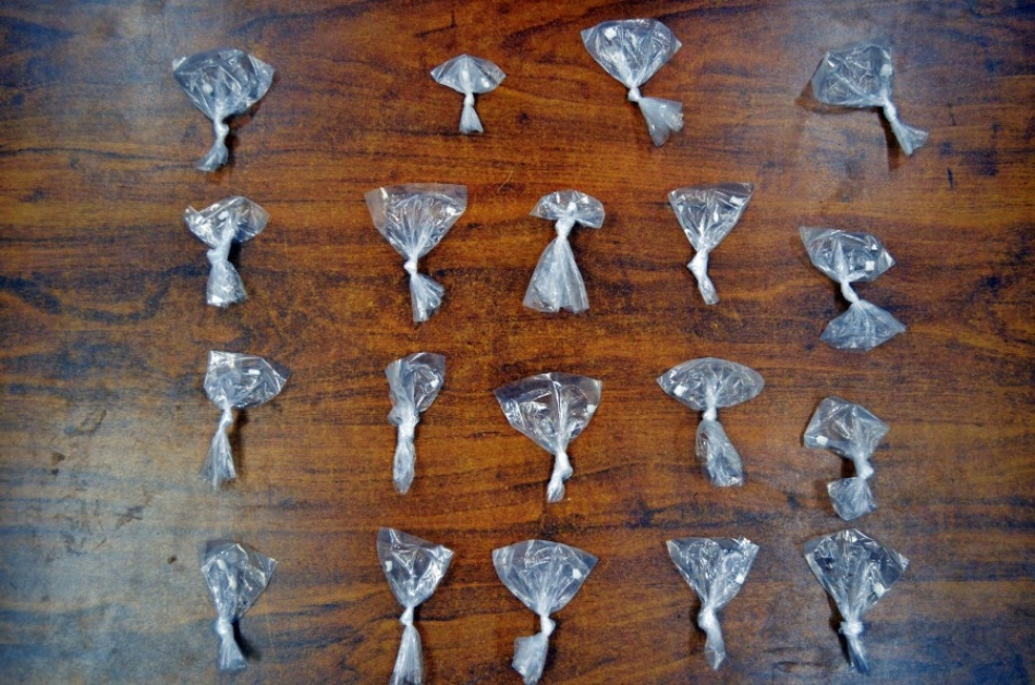 Le habrían hallado 19 dosis de cocaína