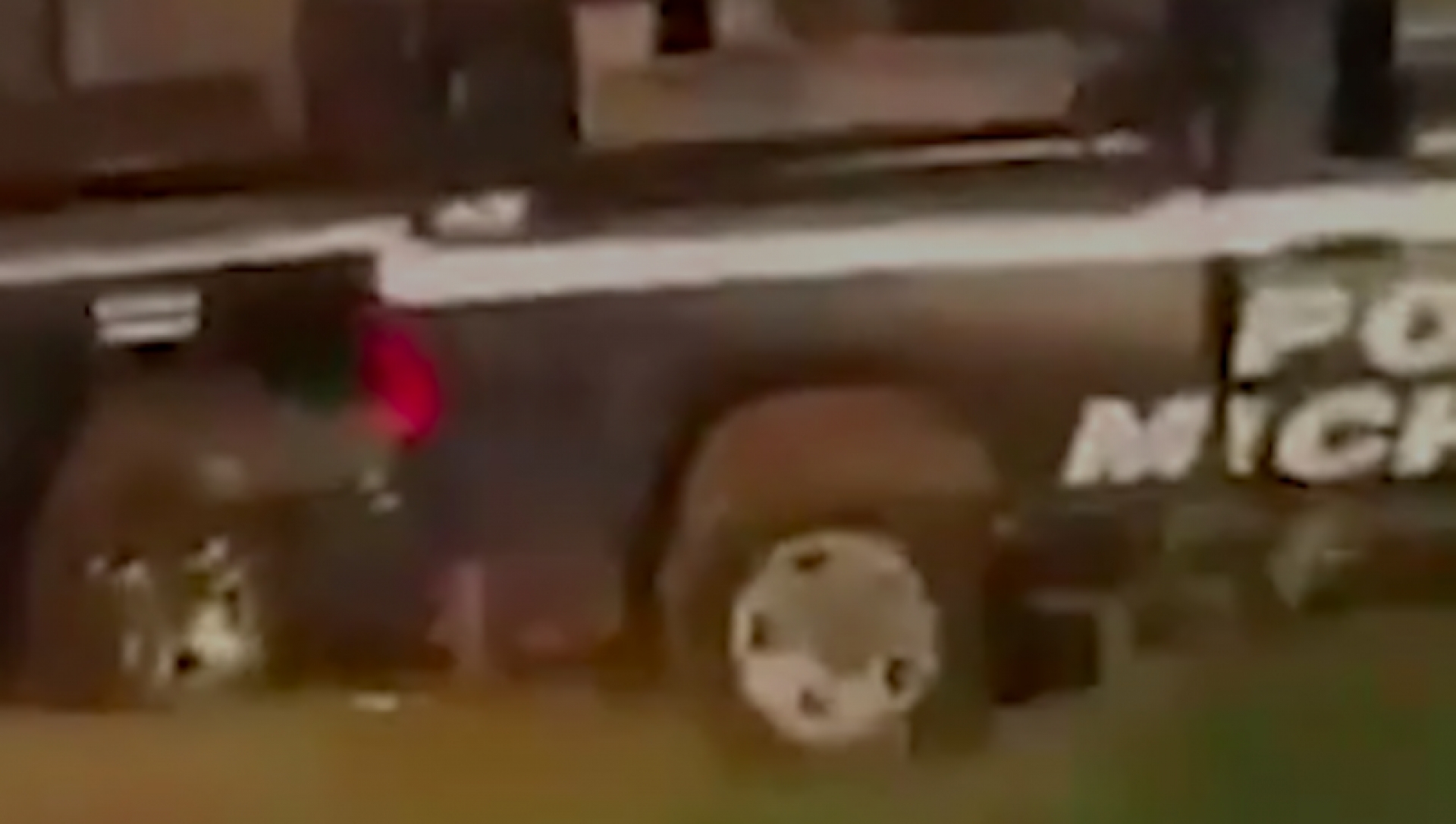 AUDIOS revelarían que agentes policiales emboscados en Aguililla pidieron auxilio; nadie los apoyó