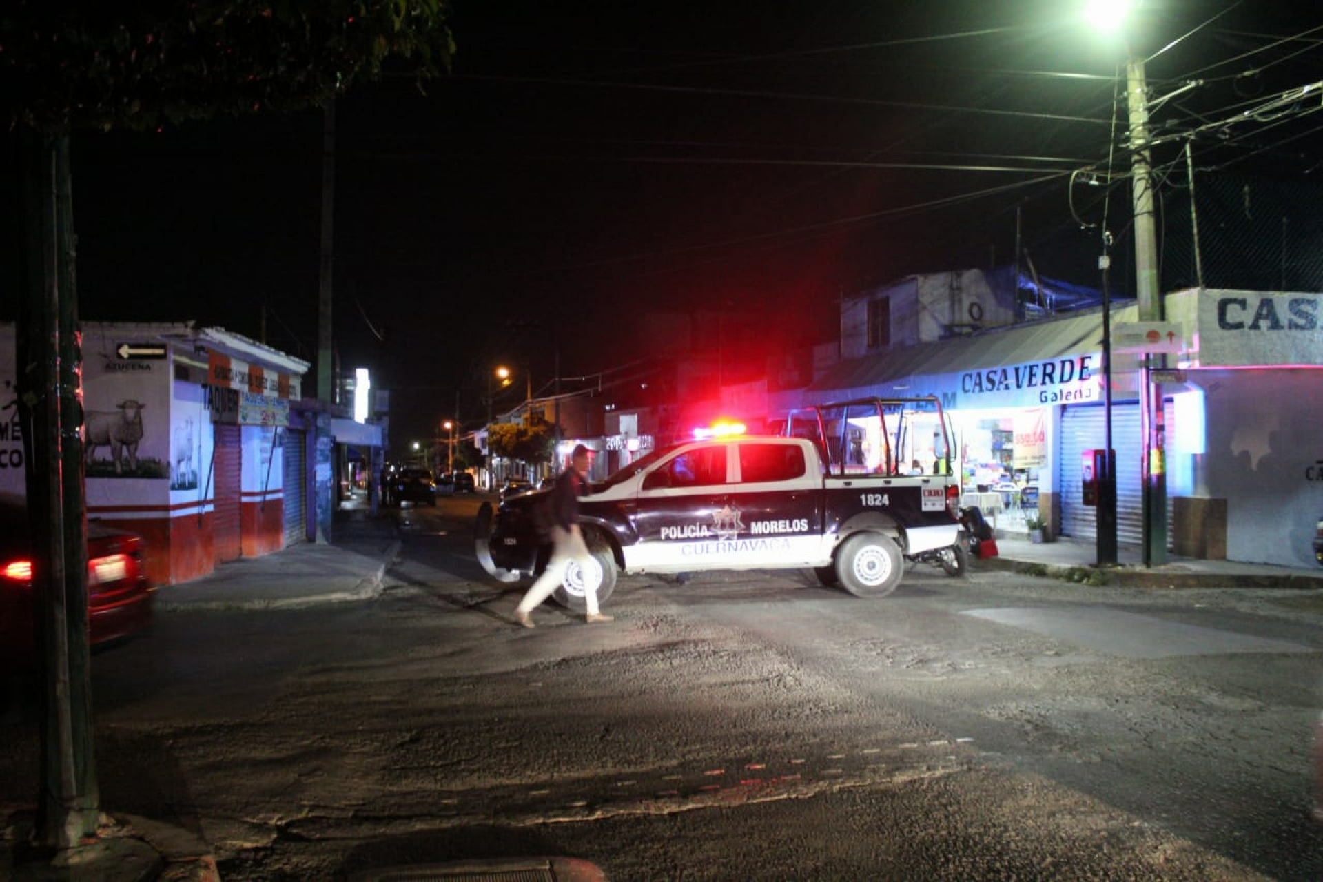 Atacan a balazos a un joven en la colonia Vicente Estrada Cajigal, en Cuernavaca