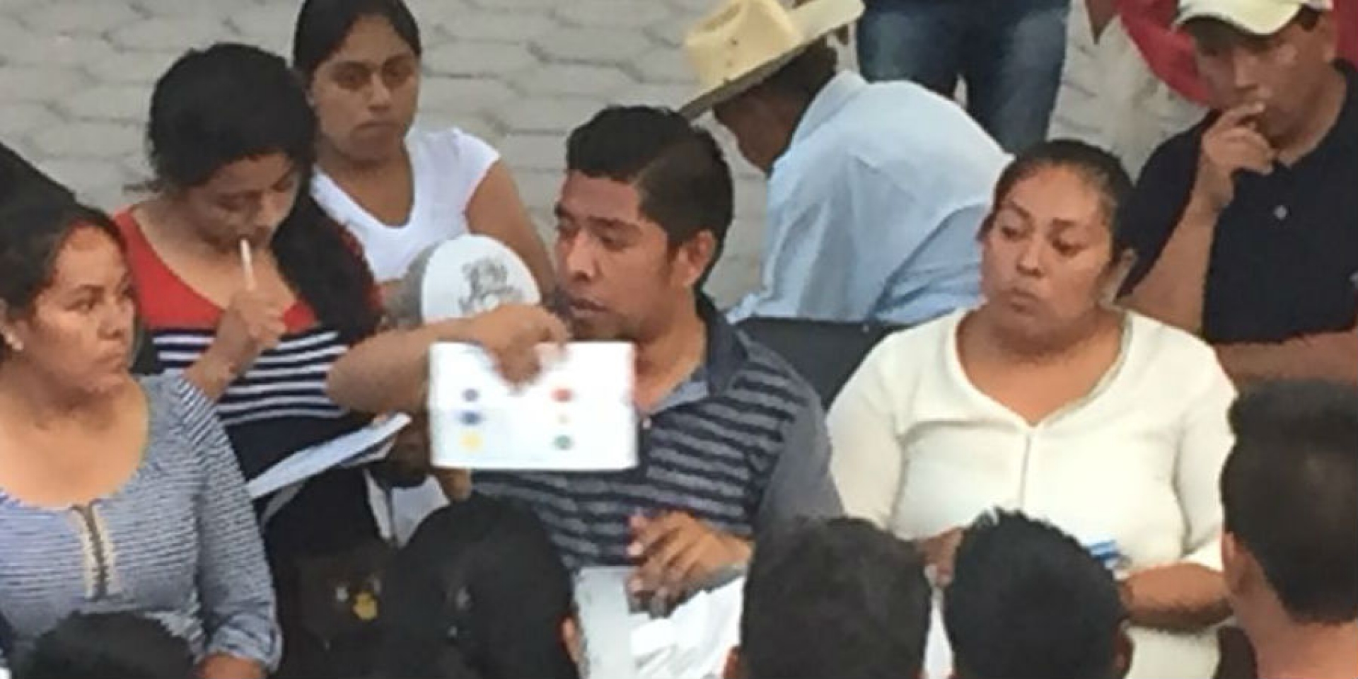 Realizan conteo de votos para elegir concejo municipal en Xoxocotla