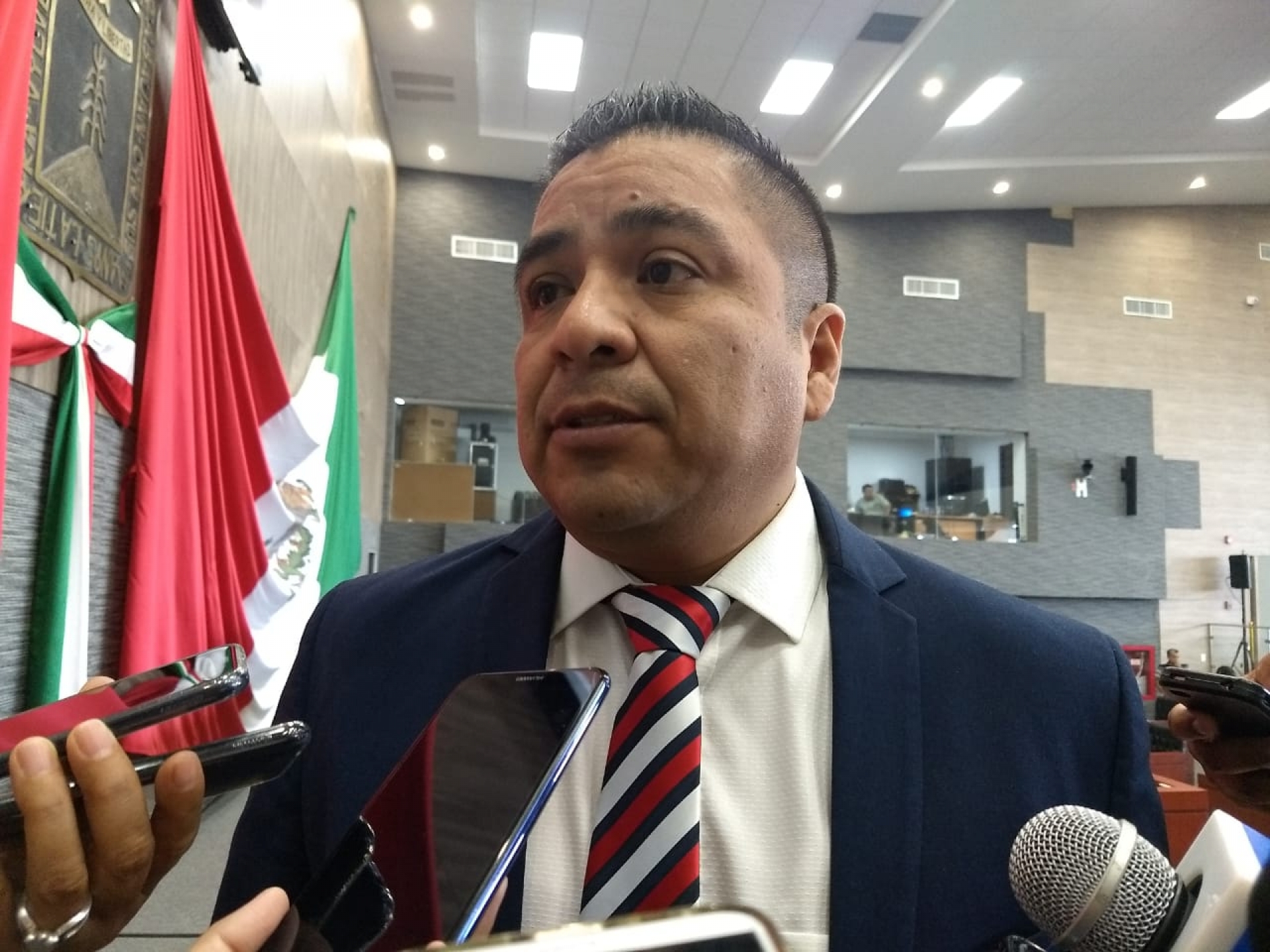 Señala diputado que fiscal anticorrupción también debe rendir cuentas