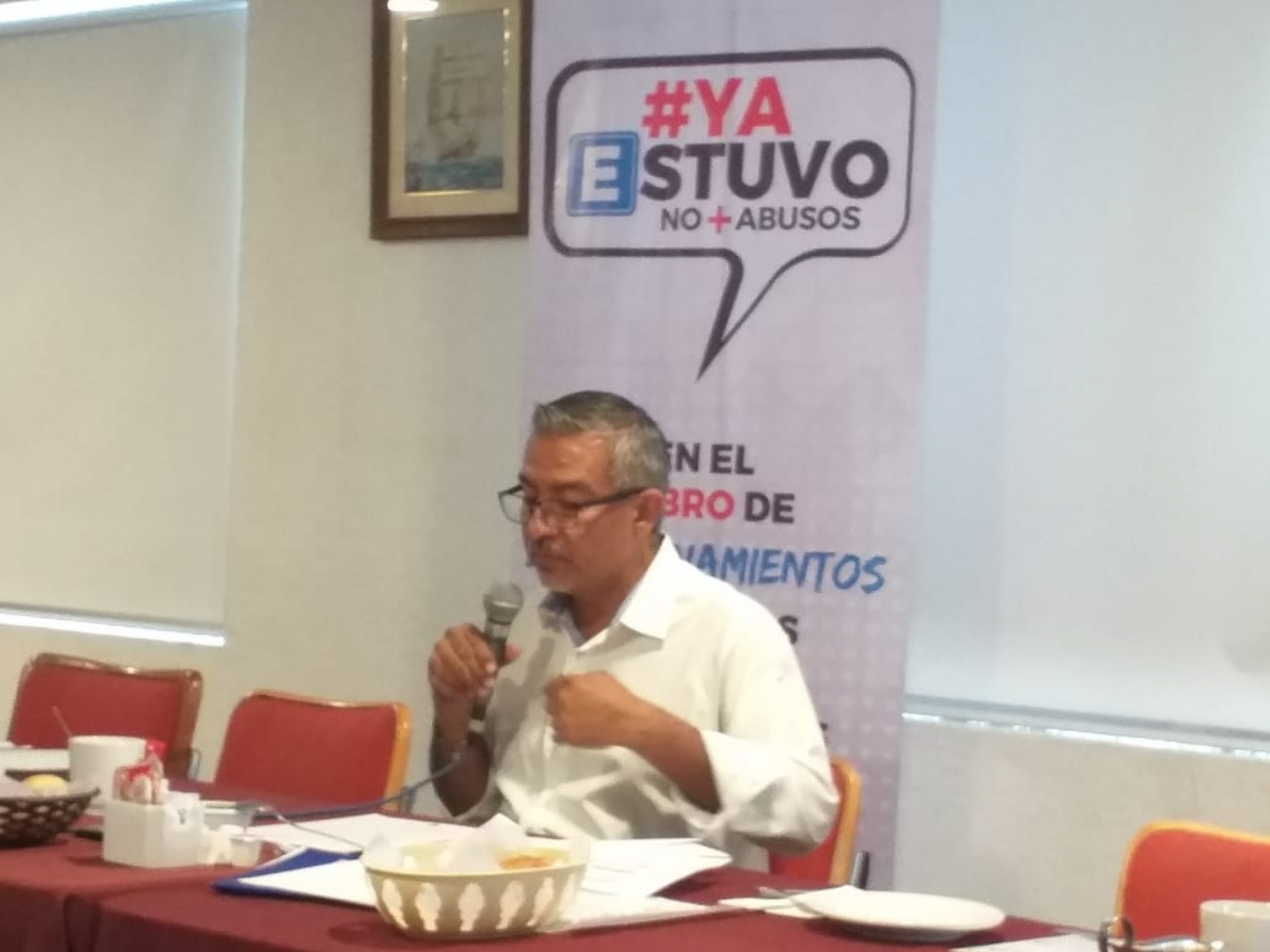 Anuncia regidor campaña para promover la exigencia de gratuidad en estacionamientos