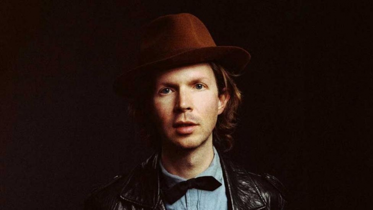 Beck vuelve a sorprender: escuchá su nuevo tema “Wow”