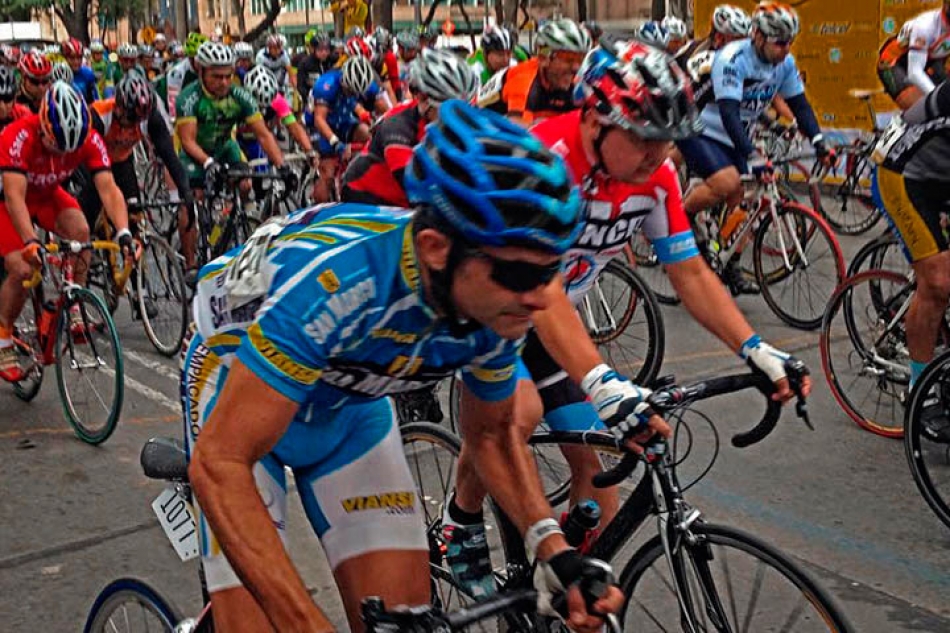 Irving Aguilar finaliza segundo lugar en Clásica Ciclista en el Distrito Federal