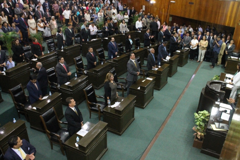 Inicia funciones la LIII Legislatura