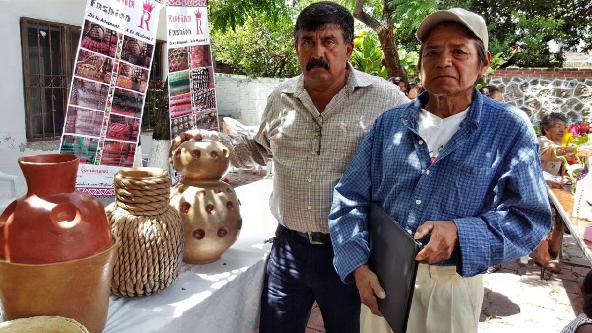 Demandan artesanos de Tlaltizapán apoyos para fortalecer su producción