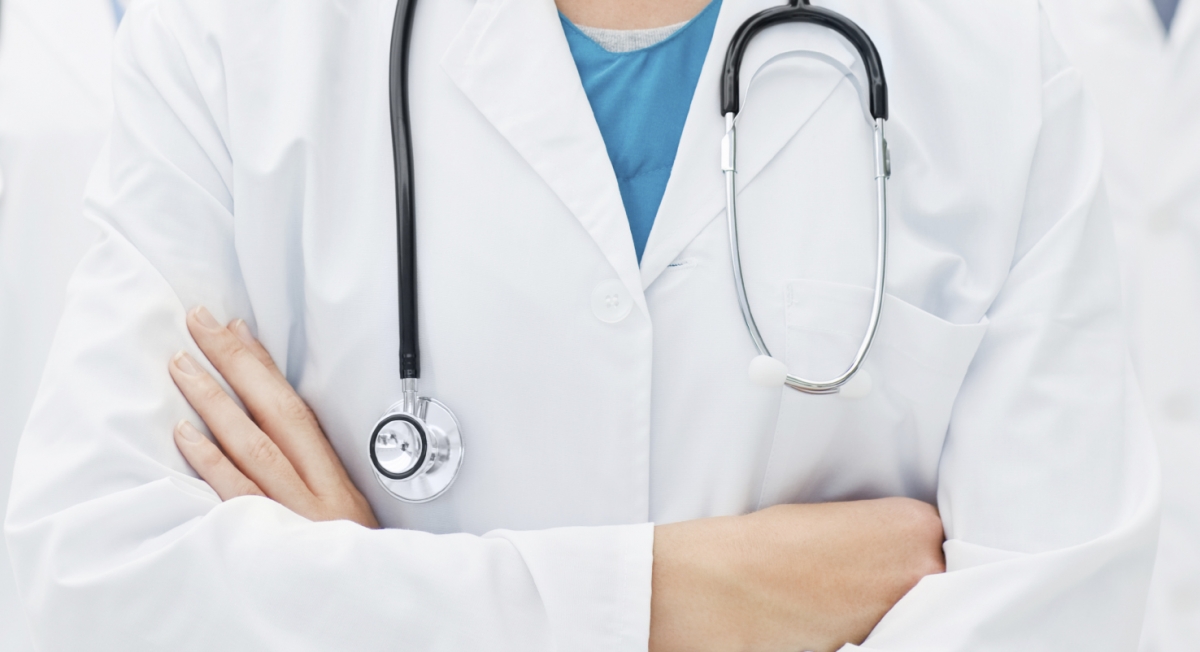 Proponen que sólo médicos certificados realicen operaciones estéticas