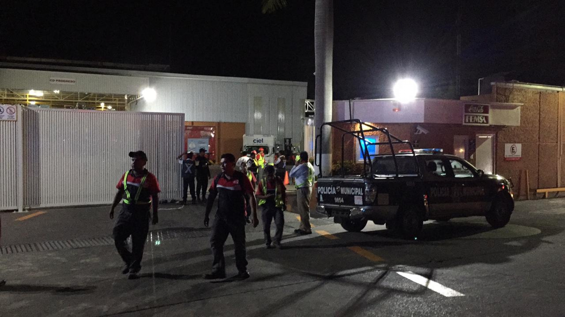 Se registra intento de robo en bodega de refresquera en Jiutepec