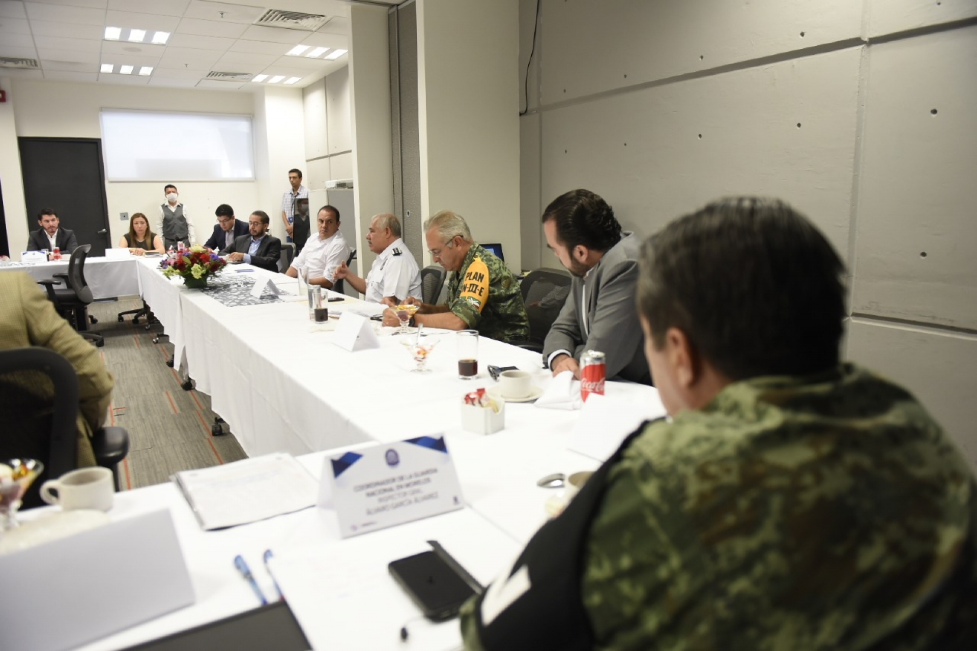 Instruye Cuauhtémoc Blanco se refuercen acciones en materia de seguridad