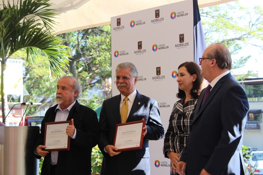 Reconocen a investigadores ganadores del Premio Nacional de Ciencias y Artes 2015