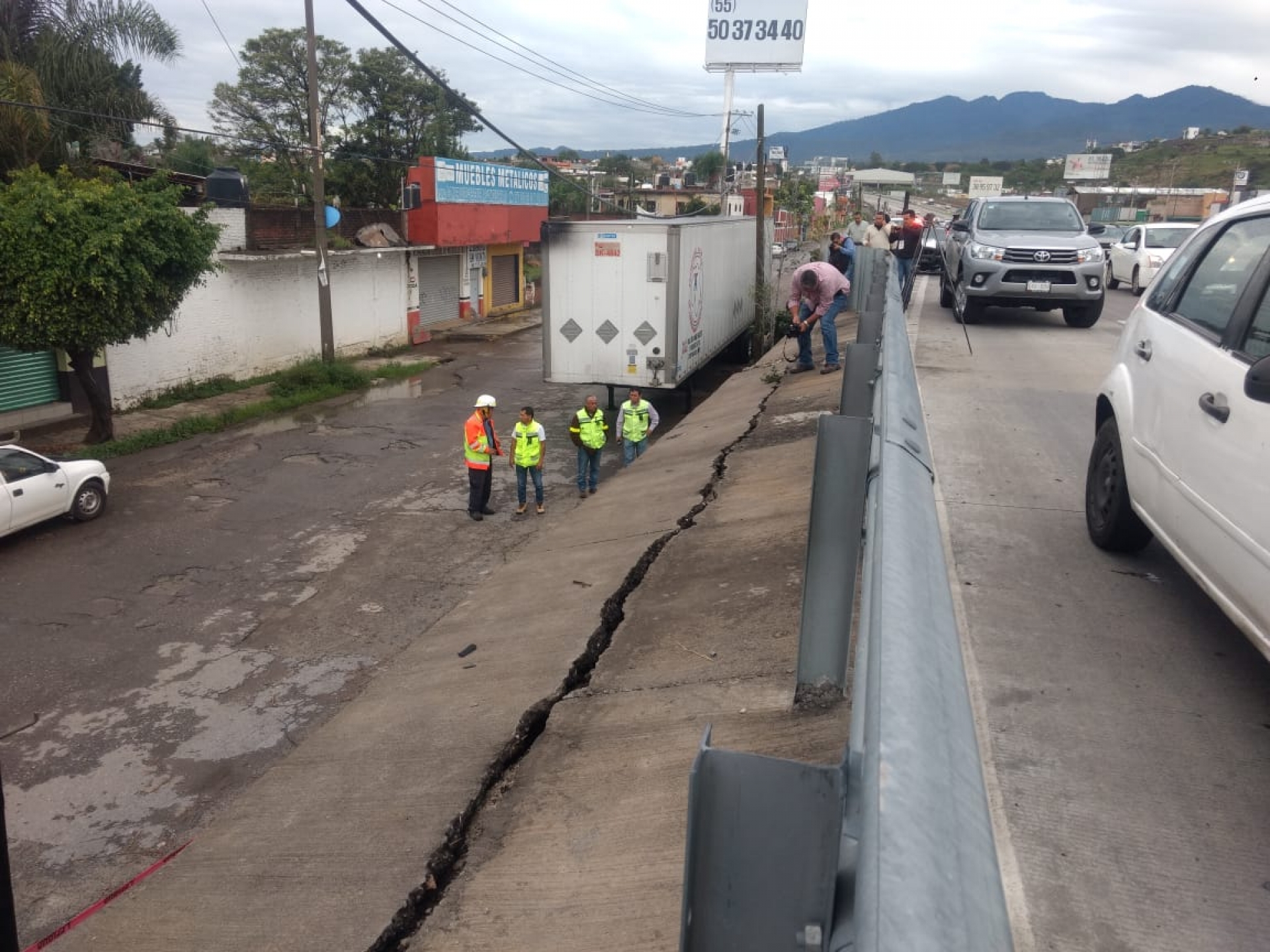 Cerrará Capufe carril en tramo del paso exprés, por afectación en muro
