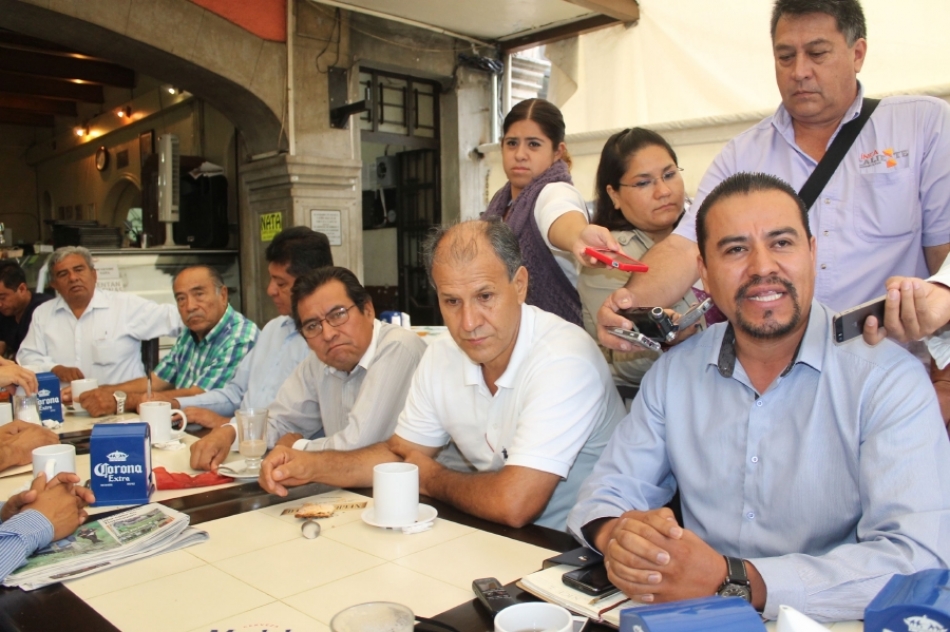 Santiago Quijano culpa a los líderes del transporte de las malas condiciones del servicio