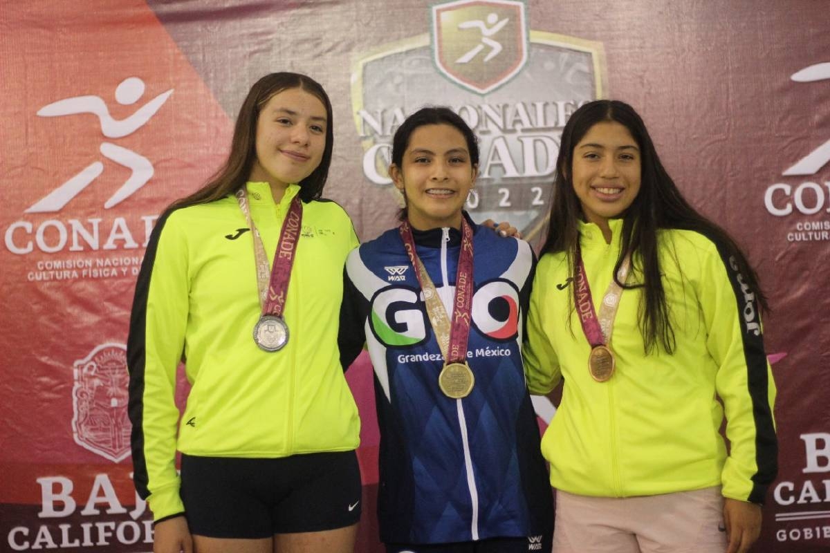 La selección de natación cierra con 24 medallas