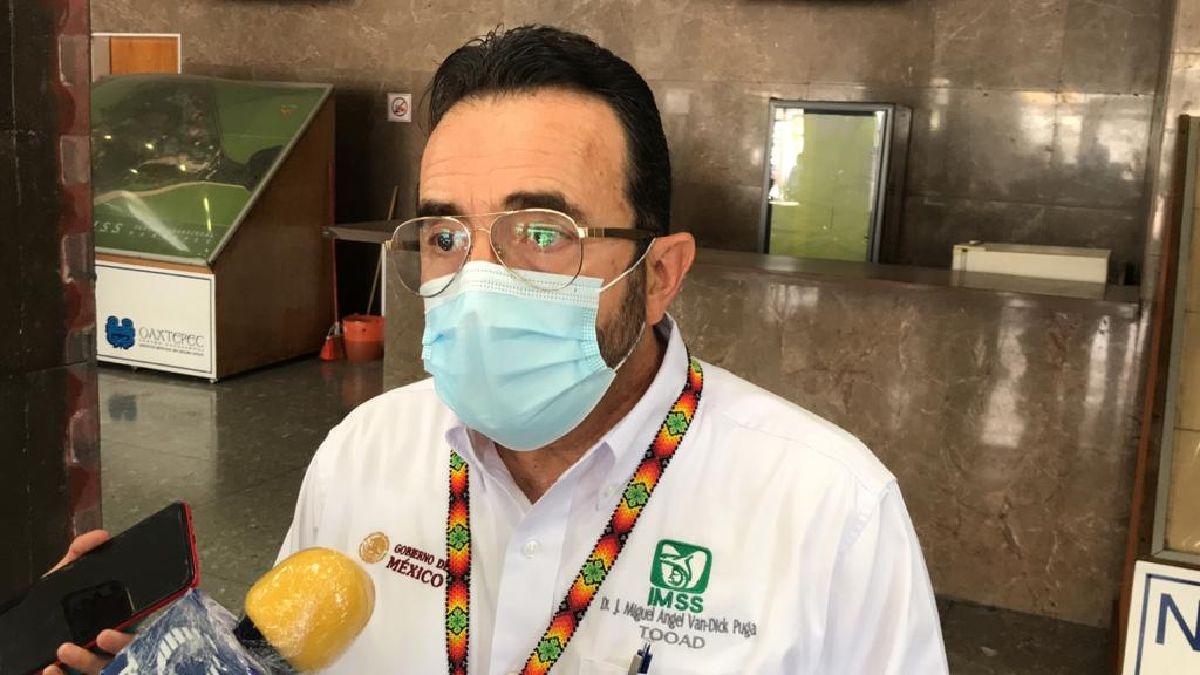 Amenaza latente, tercera ola de contagios de covid-19: IMSS