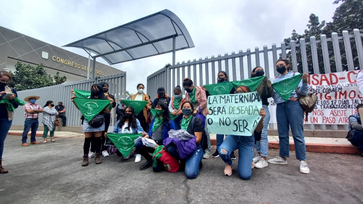 Exigen activistas a diputados legislar en favor de la despenalización del aborto