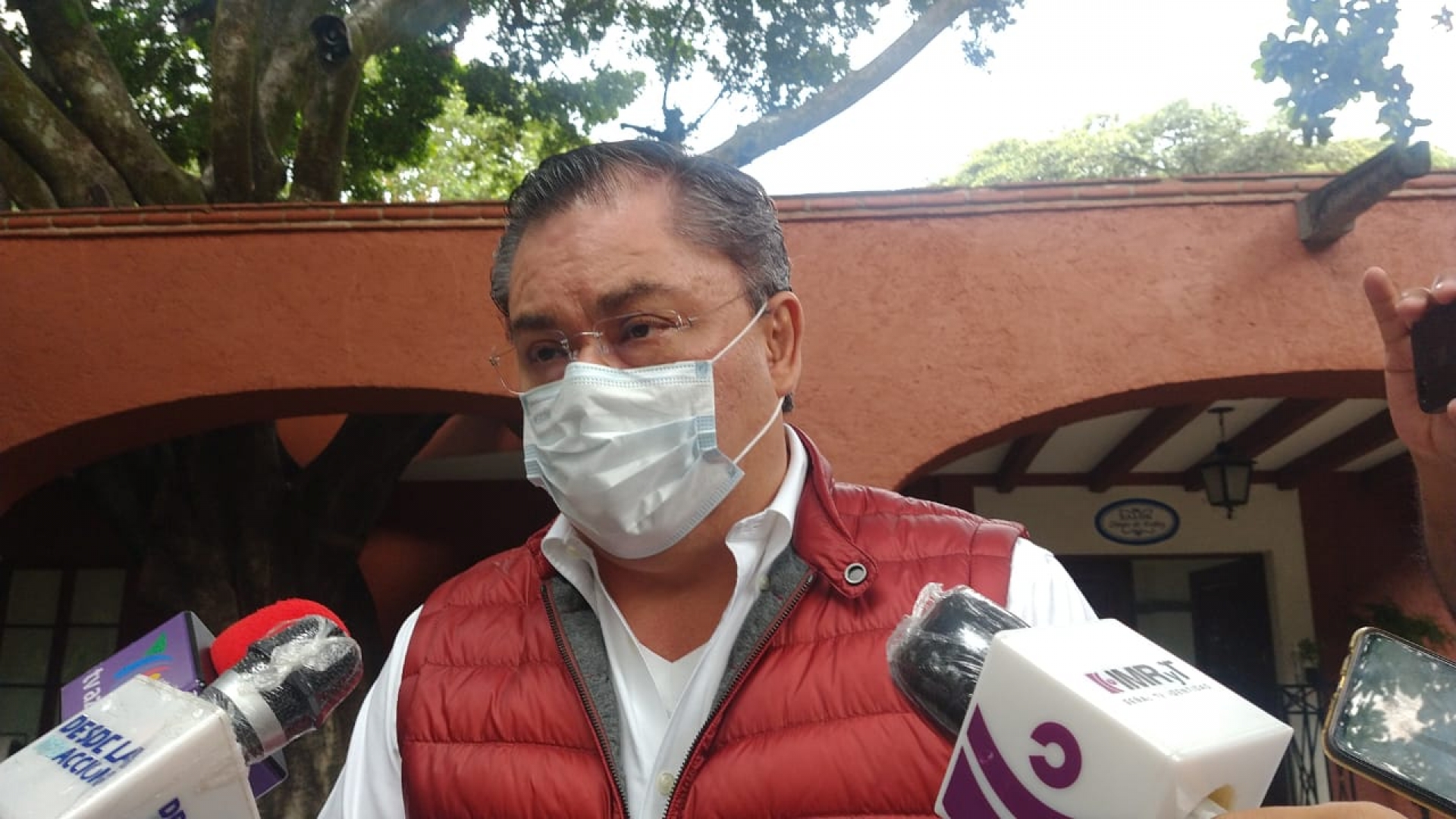 Refiere alcalde cierre del 10% de 10 mil negocios que operan en Jiutepec