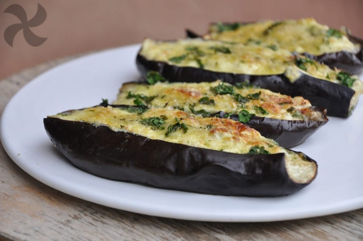 Cena ligera: Prepara unas deliciosa y nutritivas berenjenas rellenas, las amarás