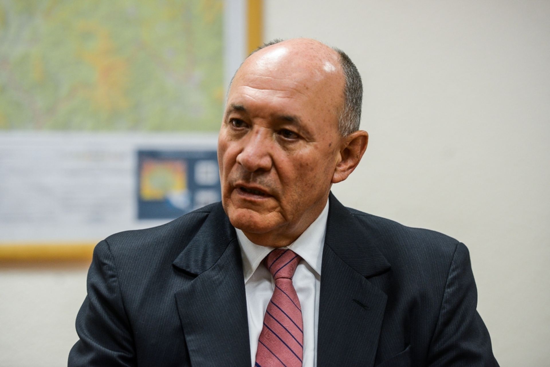 Inviable, aumentar 23 millones de pesos al TEE: Michel Luna