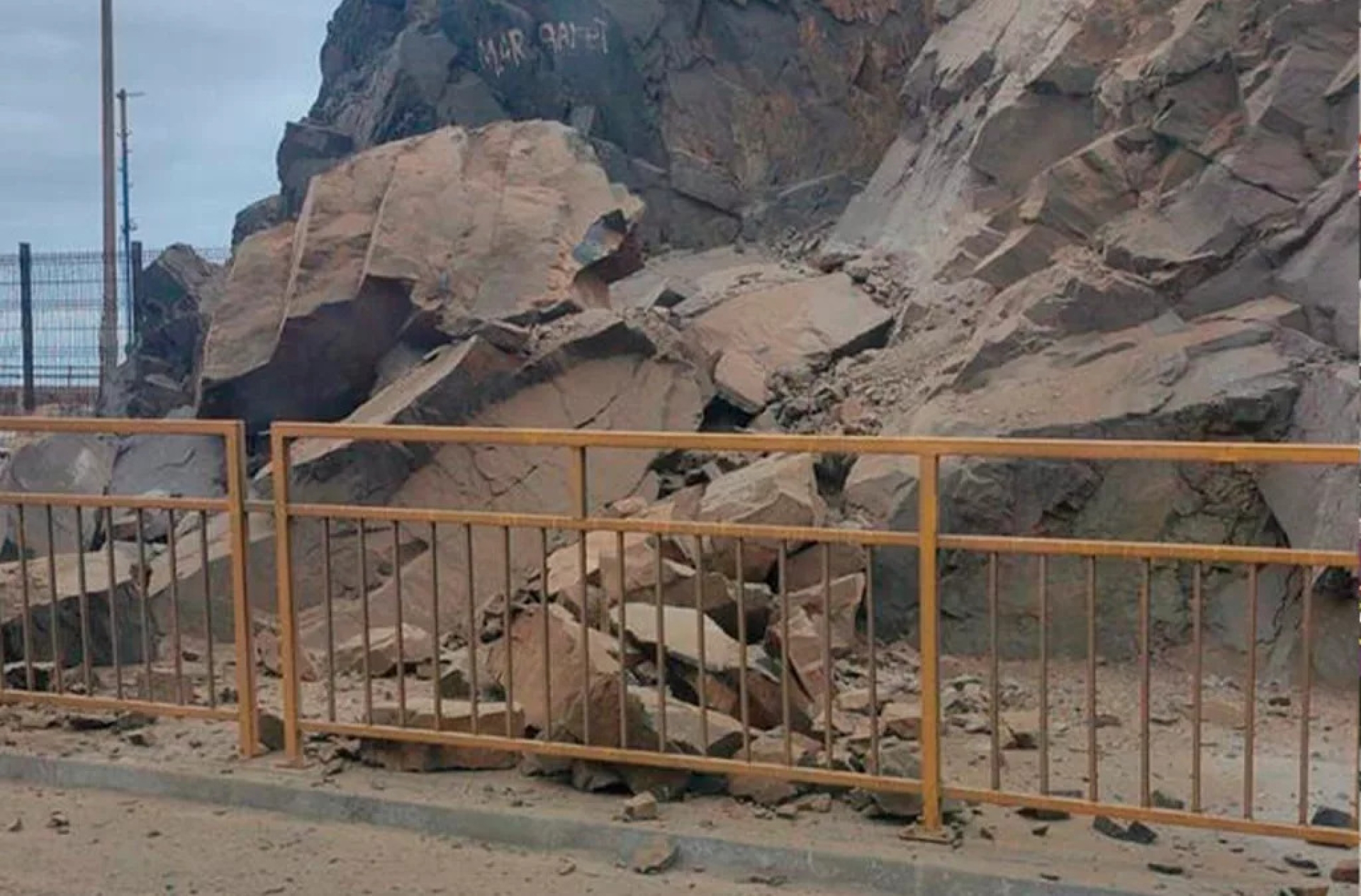 Fuerte sismo de magnitud 6.4 sacude el norte de Chile