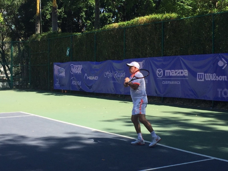 Avanza la Copa La Unión de Morelos de tenis