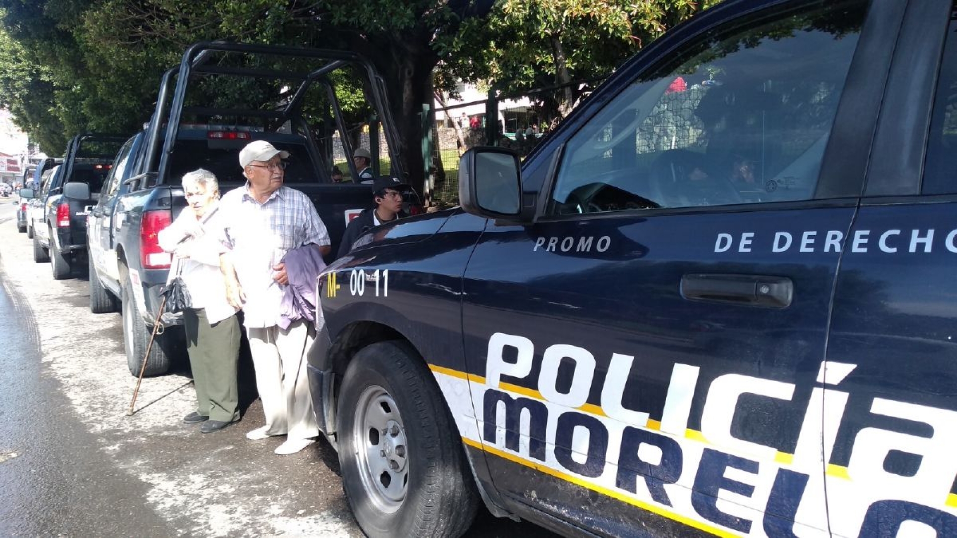 Desalojan a vendedores; bloquean Plan de Ayala