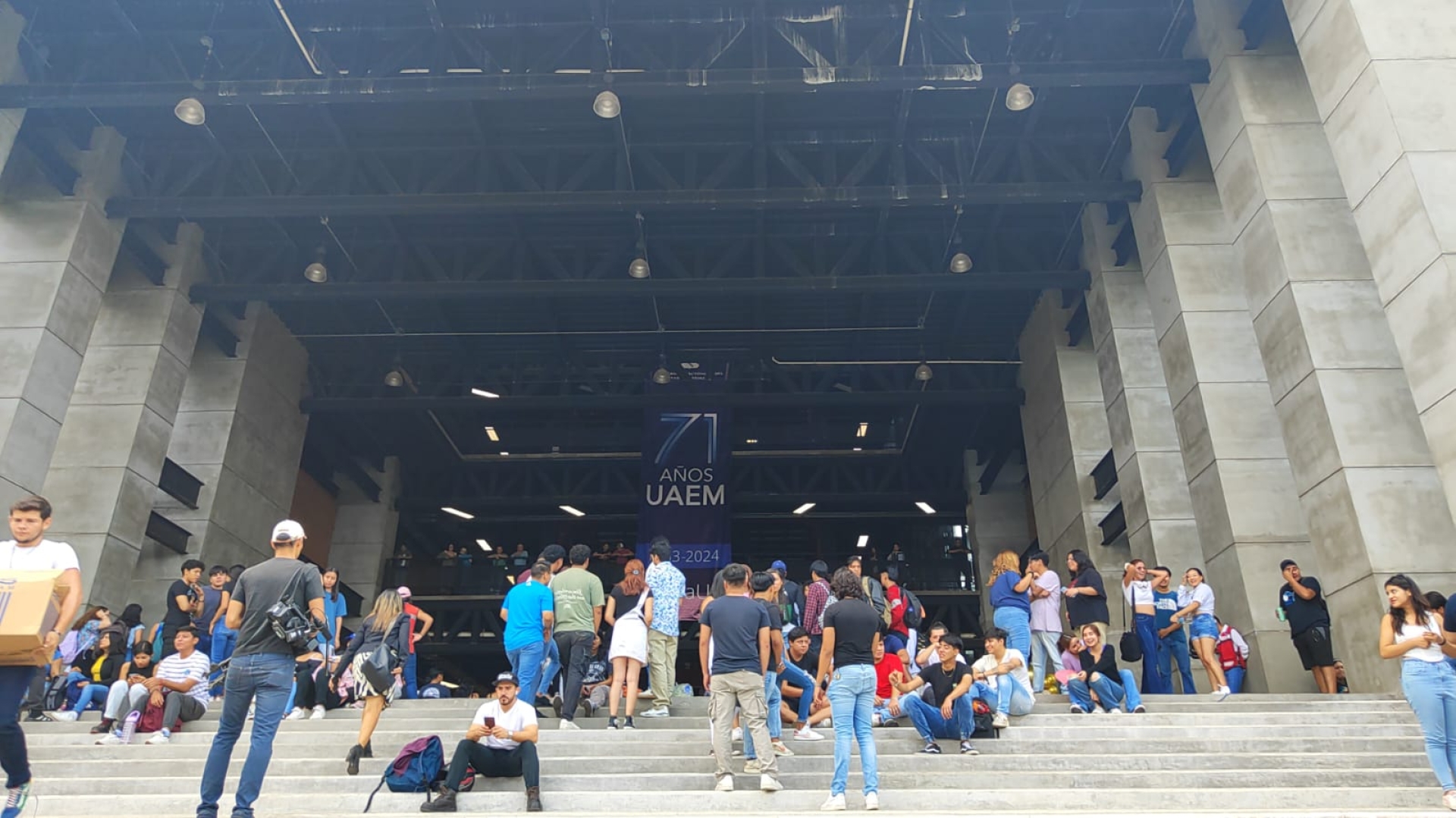 Inician festejos del Día del Estudiante en la UAEM