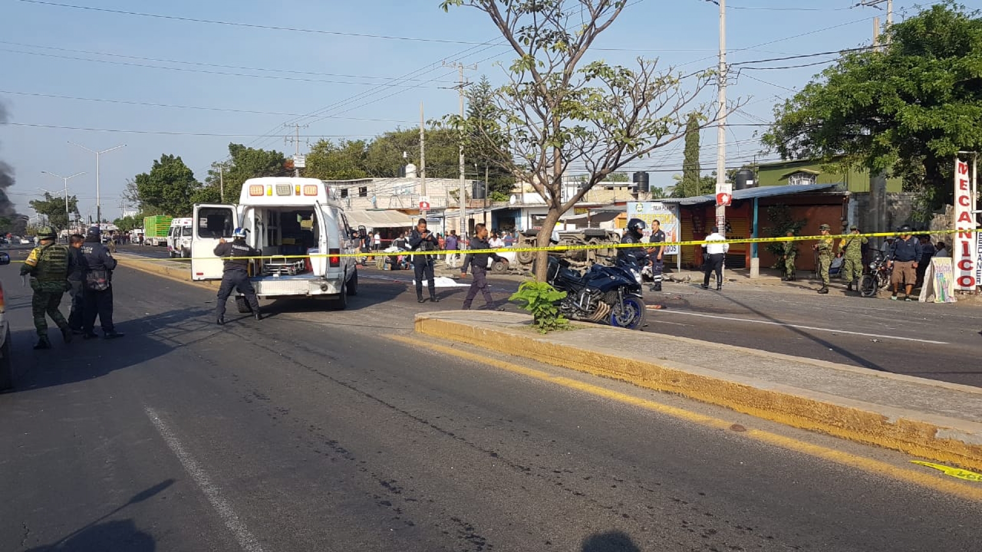 Identifican a personas que fallecieron tras accidente en carretera a Cuautla