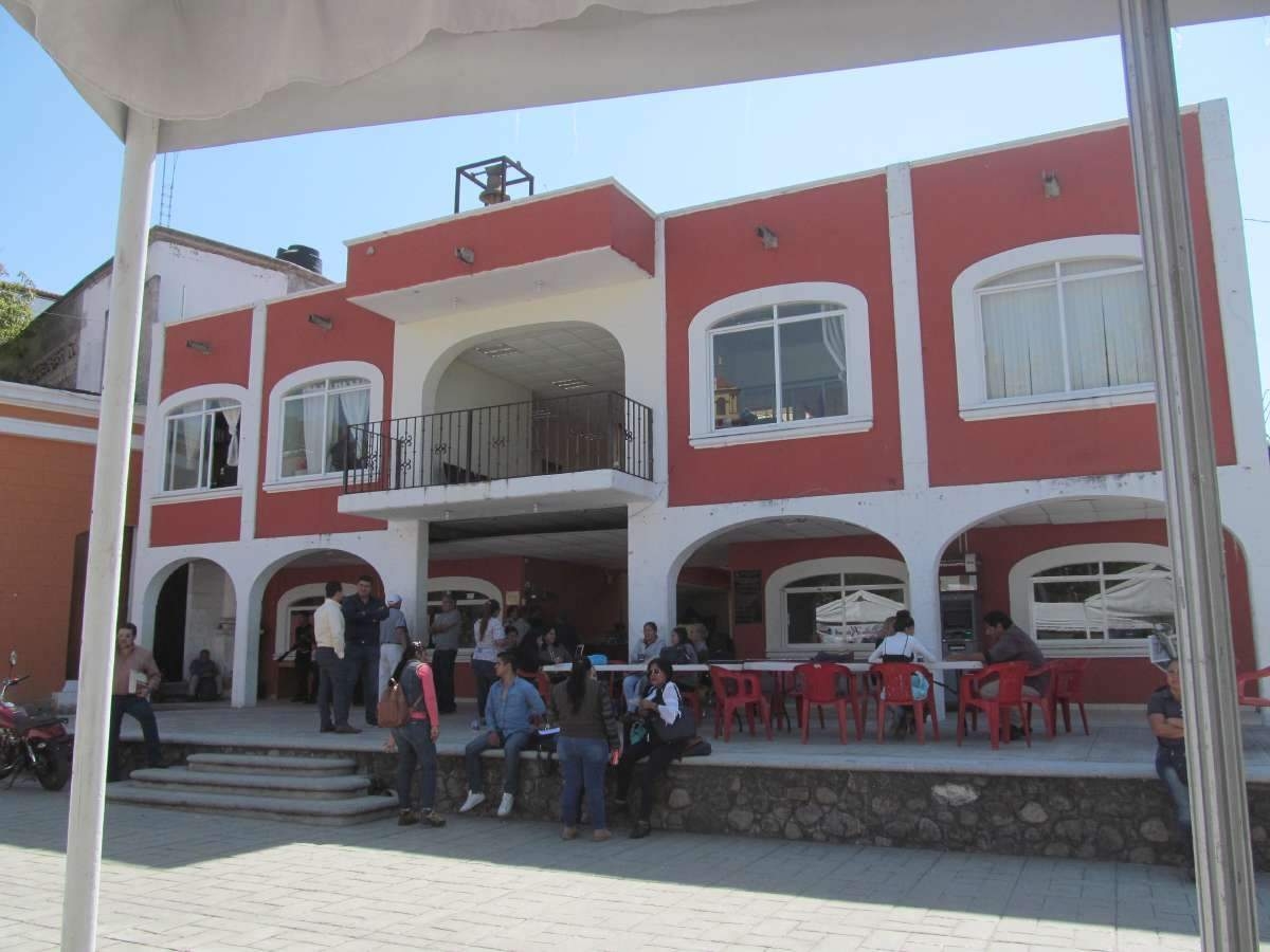 Despiden a tres directores de áreas municipales de Puente de Ixtla