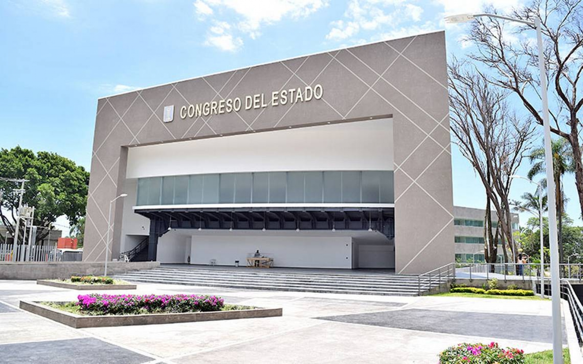 Aumentó nómina del Congreso en casi 100 empleados