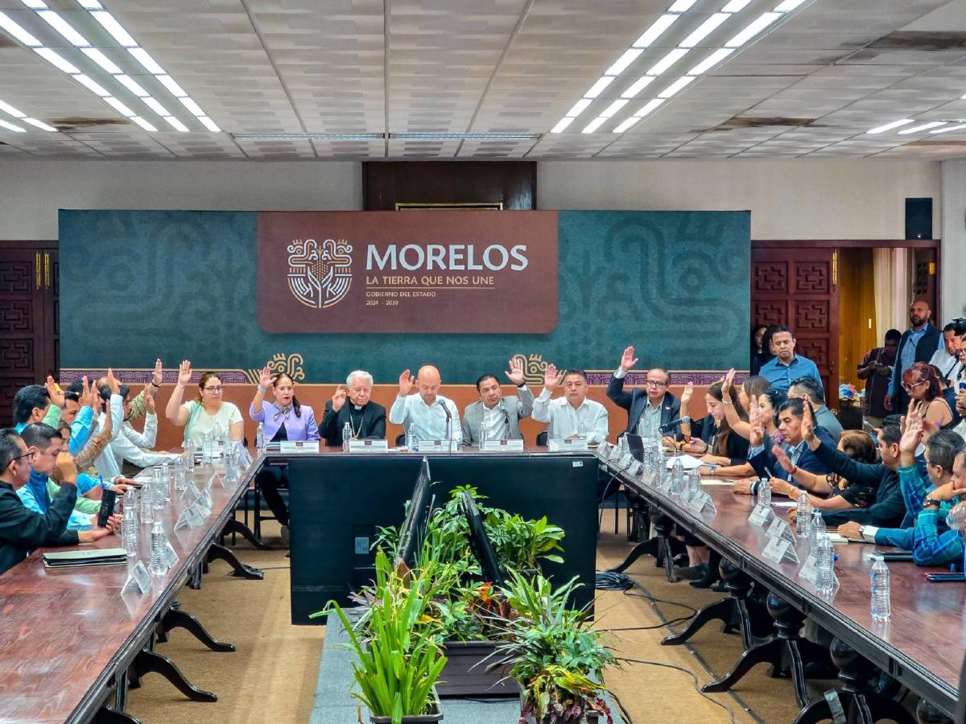 Alcalde de Yecapixtla participa en sesión del Consejo de Paz y Atención a las Causas