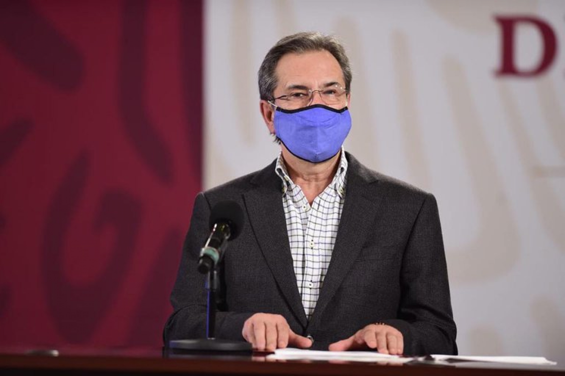Esteban Mocteczuma dejará la SEP para ser embajador ante EU: AMLO